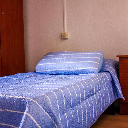 Residencia 14 Hotel Salamanca Bagian luar foto