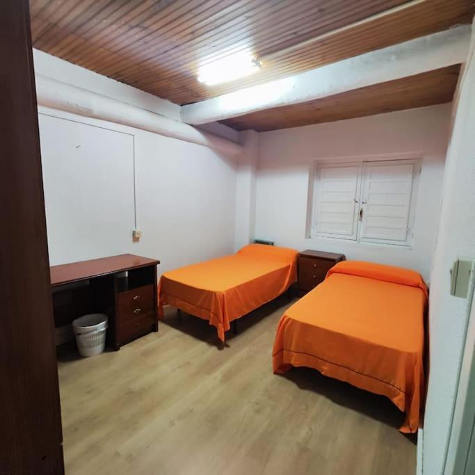 Residencia 14 Hotel Salamanca Bagian luar foto