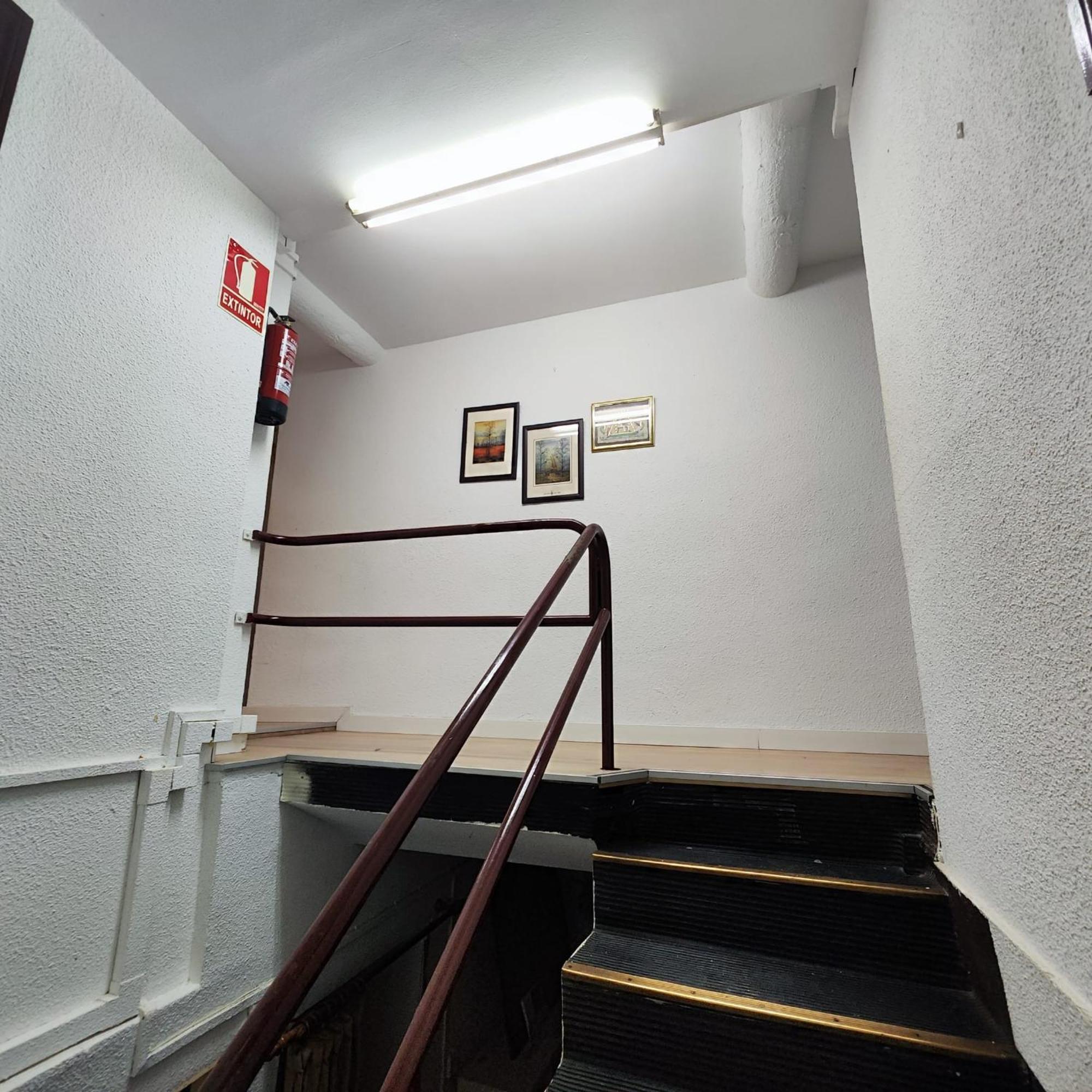 Residencia 14 Hotel Salamanca Bagian luar foto