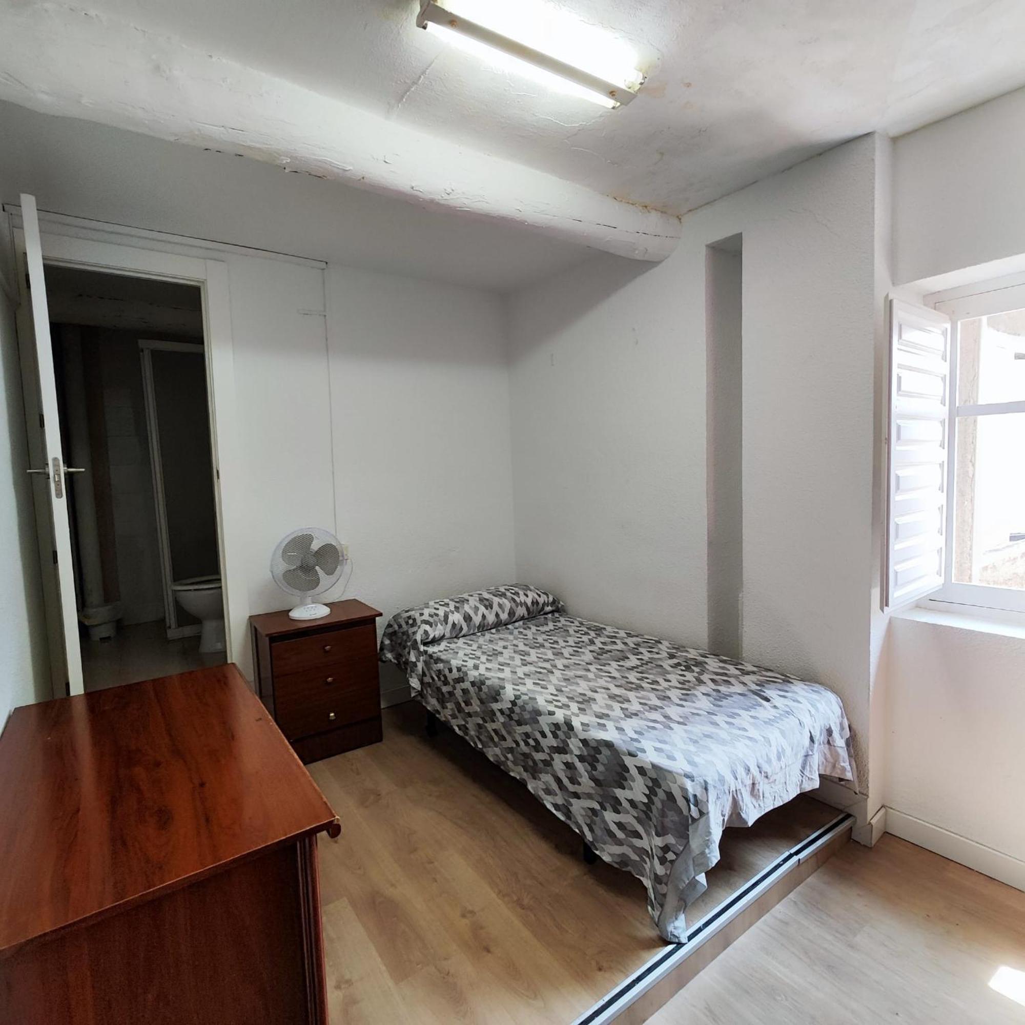 Residencia 14 Hotel Salamanca Bagian luar foto